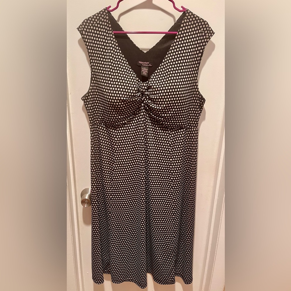 Signature by Robbie Bee, Tan dots on Brown, Classic Polka Dot Dress 1X
